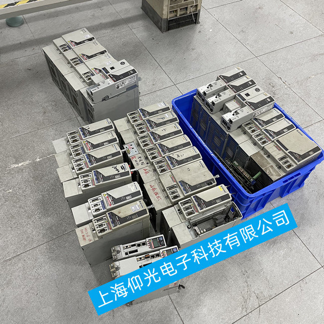 AB Kinetix 350伺服驅動器報警顯示F13故障維修方法