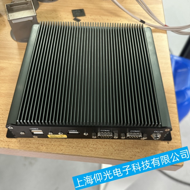 海南研華工控機TPC-1251T開機后顯示器沒反應(yīng)故障維修技術(shù)精湛