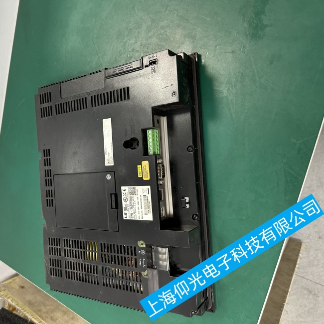 江陰LS產(chǎn)電觸摸屏iXP80屏幕上出現(xiàn)垂直或水平的條紋故障維修機構(gòu)